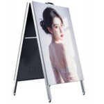 P2.5 Indoor Plug-in LED Mobile Signage Display